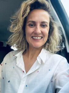 Charlotte Grysolle on the way to deliver a breathwork workshop in Ericeira, Portugal